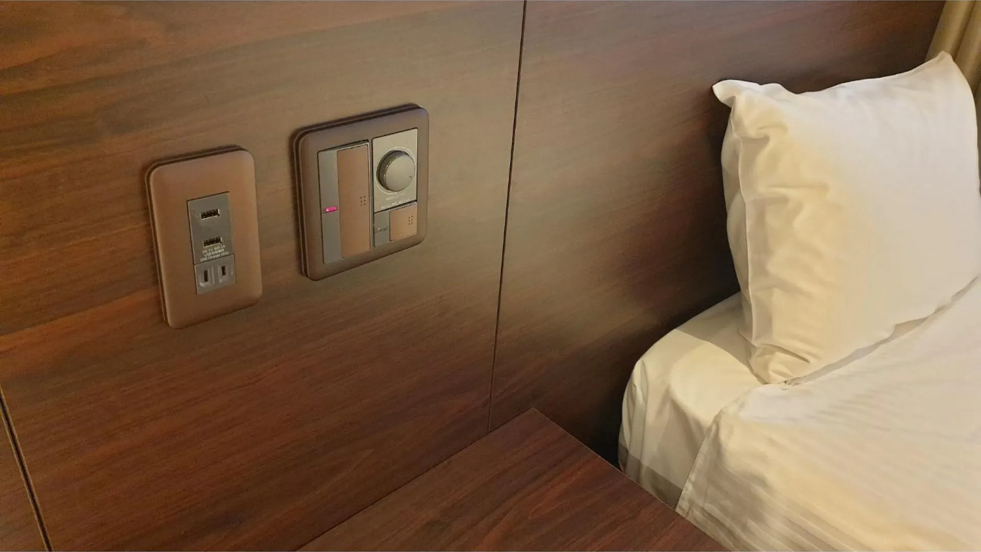 Lub D Osaka Honmachi - Vacation Stay 69799V Hotel